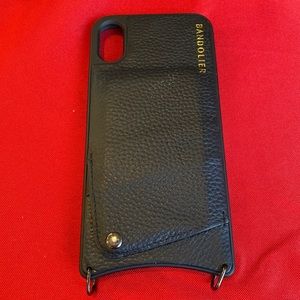 Bandolier IPhone XR